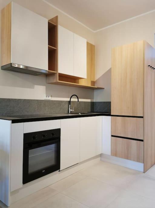 Apartman Noa Široki Brijeg Esterno foto
